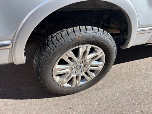 Used 2013 Ford F150 Platinum image 11