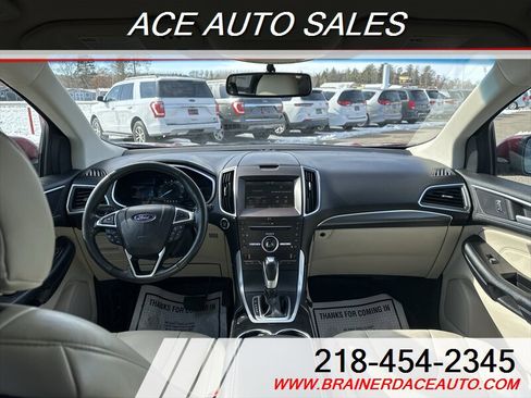 Used 2015 Ford Edge Titanium w/ Technology Package image 8