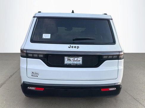 New 2026 Jeep Grand Wagoneer Limited AWD/4WD image 5