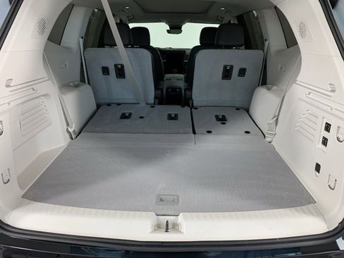 Used 2024 GMC Acadia Denali w/ Super Cruise Package image 13