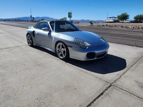 Used 2004 Porsche 911 Turbo image 3