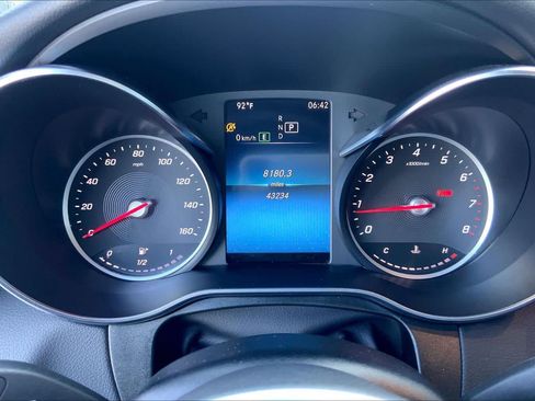 Certified 2022 Mercedes-Benz GLC 300 image 23