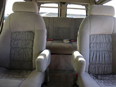 Used 2007 Chevrolet Express 1500 w/ Preferred Equipment Group image 23