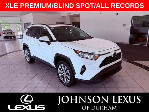 Used 2019 Toyota RAV4 XLE Premium FWD image 1