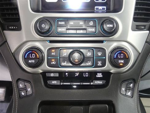 Used 2018 GMC Yukon SLT AWD/4WD image 39
