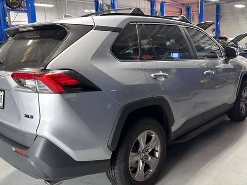 Used 2023 Toyota RAV4 XLE w/ Convenience Package FWD image 3