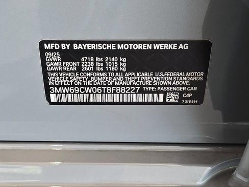 Used 2026 BMW 330i Sedan w/ M Sport Package RWD image 34