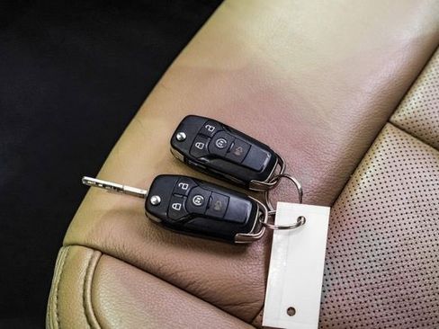 Used 2022 Ford F250 Lariat w/ Lariat Value Package image 50