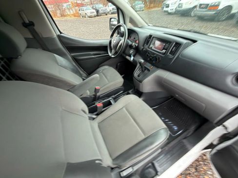 Used 2018 Nissan NV200 S w/ Cruise Control Package image 5