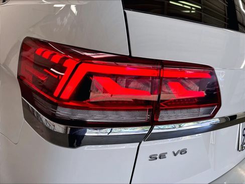 Used 2023 Volkswagen Atlas SE w/ Panoramic Sunroof Package FWD image 26
