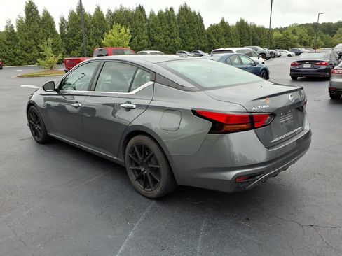 Used 2020 Nissan Altima 2.5 S FWD image 5