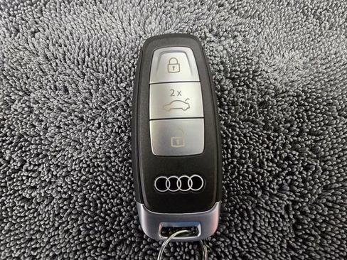 New 2026 Audi Q3 quattro 2.0T AWD/4WD image 39