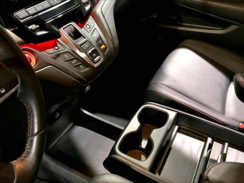 Used 2024 Honda Odyssey Sport image 16