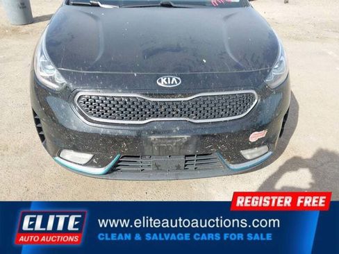 Used 2019 Kia Niro EX Premium w/ Sunroof Package FWD image 11