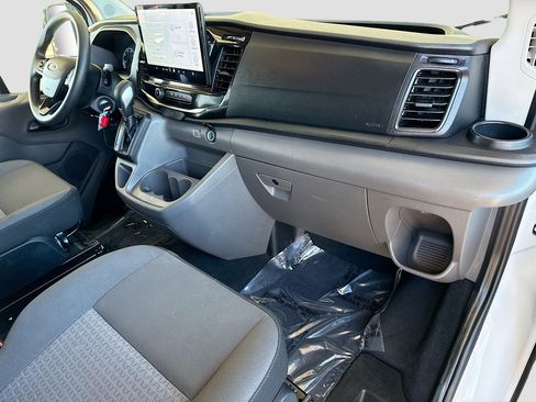 Used 2023 Ford Transit 350 XLT image 26