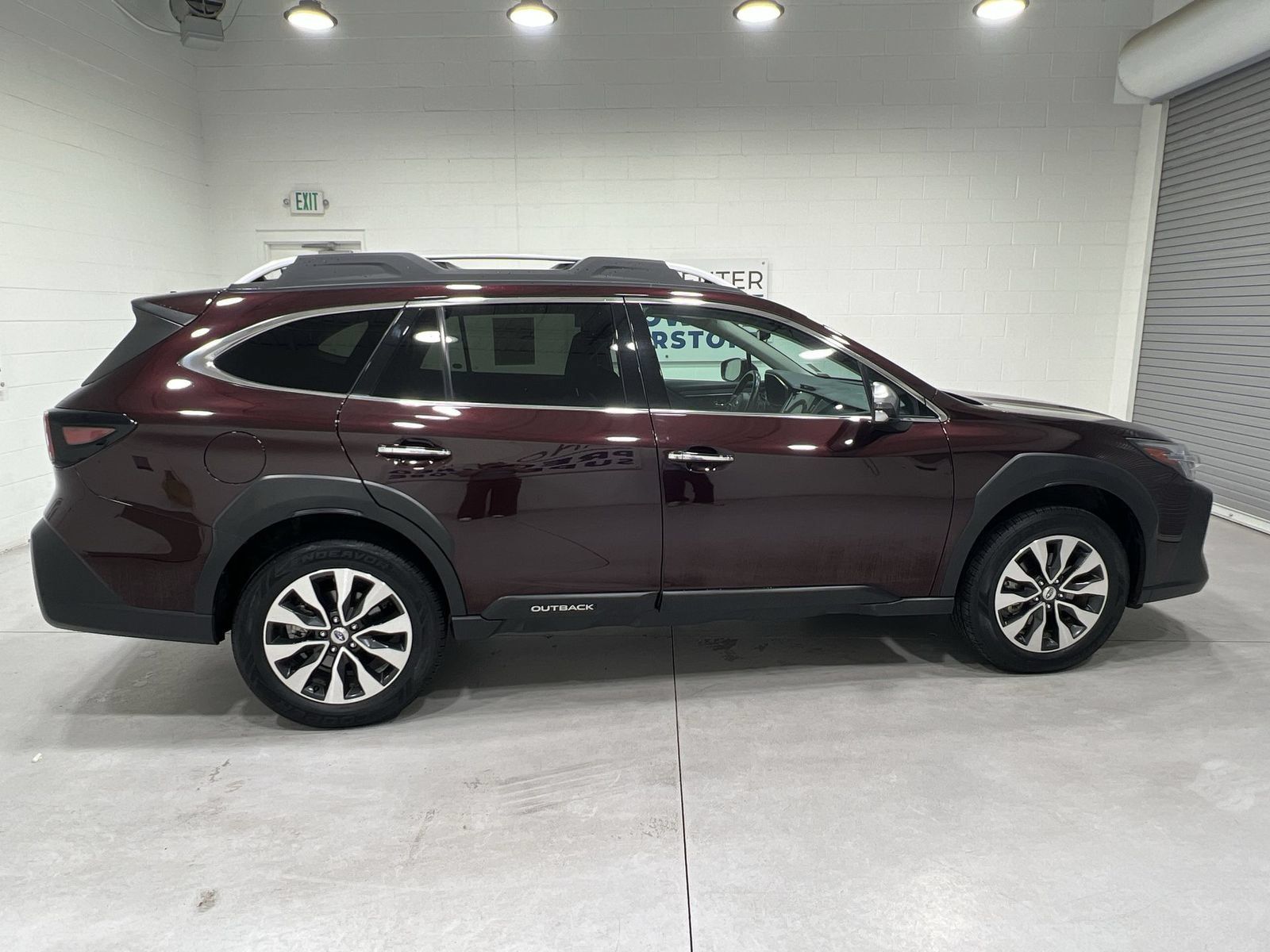 Used 2024 Subaru Outback Touring XT AWD/4WD image 9