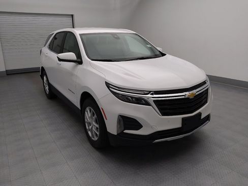 Used 2024 Chevrolet Equinox LT w/ LPO, Floor Liner Package AWD/4WD image 13
