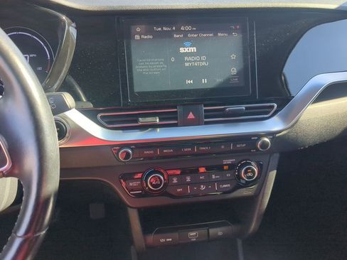 Used 2021 Kia Niro EX w/ Cold Weather Package image 11