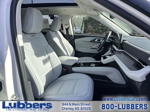 New 2026 Ford Explorer Platinum w/ LUX Leather Package image 24