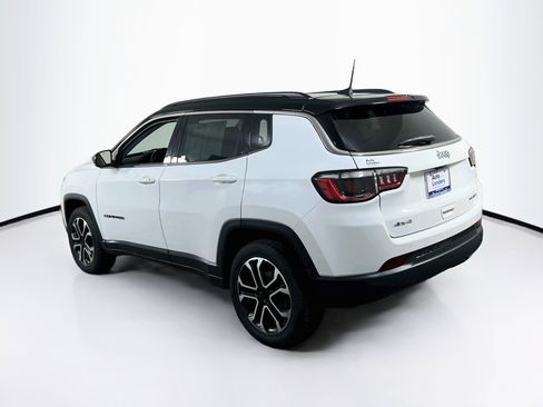 Used 2022 Jeep Compass Limited w/ Sun and Sound Group AWD/4WD image 7