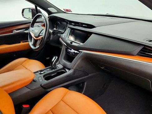 Used 2020 Cadillac XT5 Premium Luxury AWD/4WD image 21