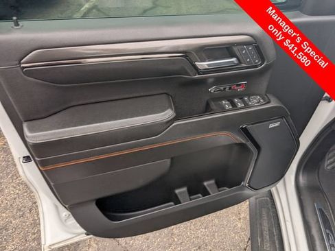 Used 2024 GMC Sierra 1500 AT4 w/ Technology Package AWD/4WD image 15