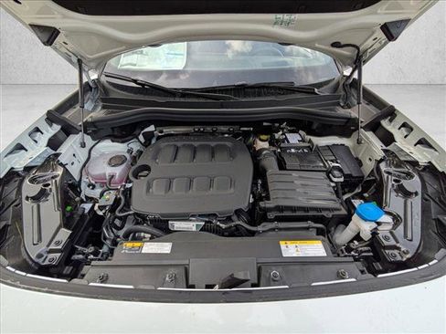 New 2026 Volkswagen Tiguan SE R-Line FWD image 16