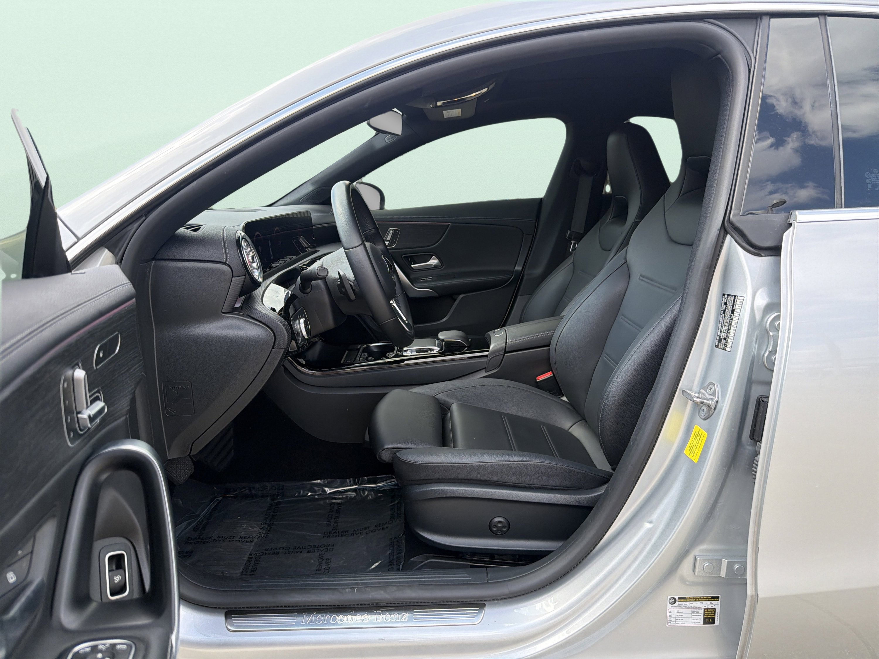 Used 2020 Mercedes-Benz CLA 250 image 14