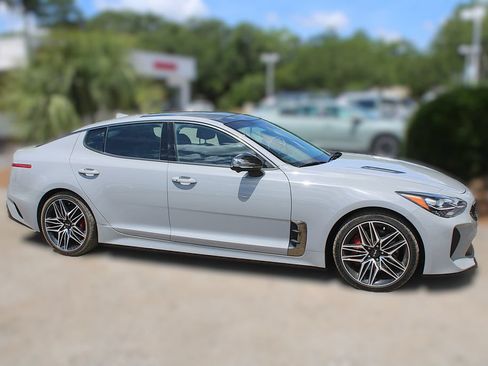 Certified 2022 Kia Stinger GT2 w/ Red Interior Color Package RWD image 4