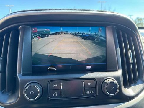 Used 2022 Chevrolet Colorado LT w/ LT Convenience Package image 29