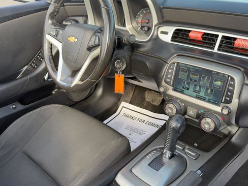 Used 2014 Chevrolet Camaro LT image 33
