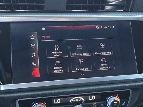 Certified 2022 Audi Q3 2.0T Premium Plus w/ Premium Plus Package AWD/4WD image 28