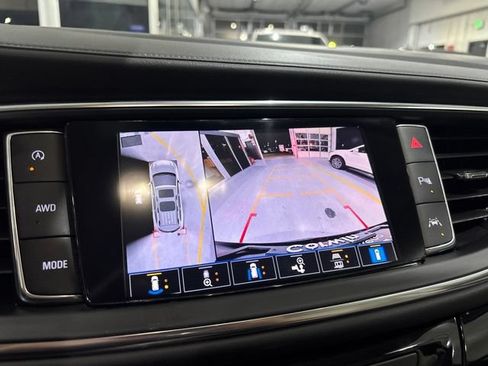 Used 2023 Buick Enclave Avenir w/ Avenir Technology Package AWD/4WD image 28