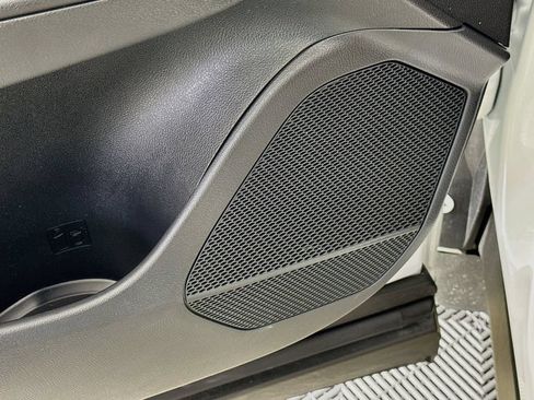 Certified 2025 Lexus RX 350 Premium Plus w/ Accessory Package (Z1) FWD image 19