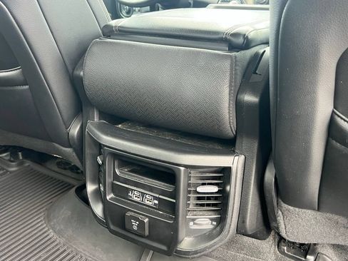 Used 2020 RAM 1500 Laramie AWD/4WD image 23