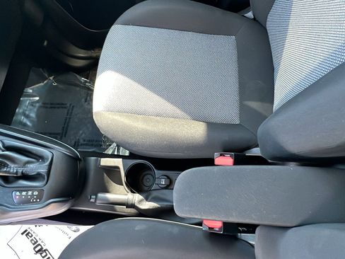 Used 2017 RAM ProMaster City Tradesman w/ Rear Back-up Camera Group FWD image 12