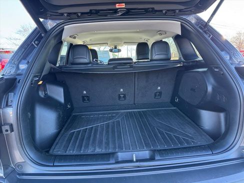 Used 2020 Jeep Cherokee Trailhawk image 9