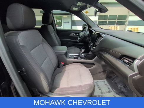 Certified 2023 Chevrolet Traverse LT AWD/4WD image 28
