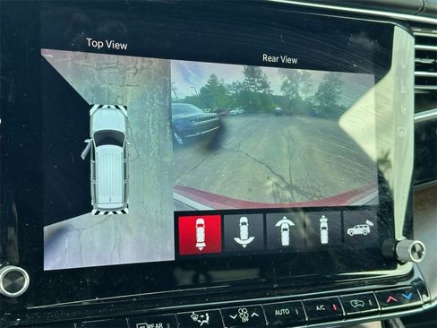 Used 2022 Jeep Grand Wagoneer Series II w/ Convenience Group III image 19