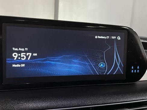 Used 2024 Hyundai Palisade SEL AWD/4WD image 14