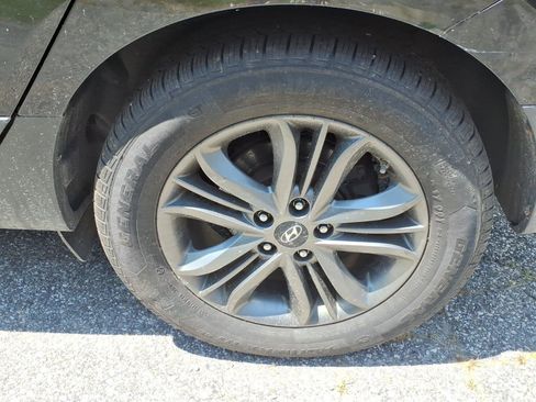 Used 2015 Hyundai Tucson SE AWD/4WD image 7