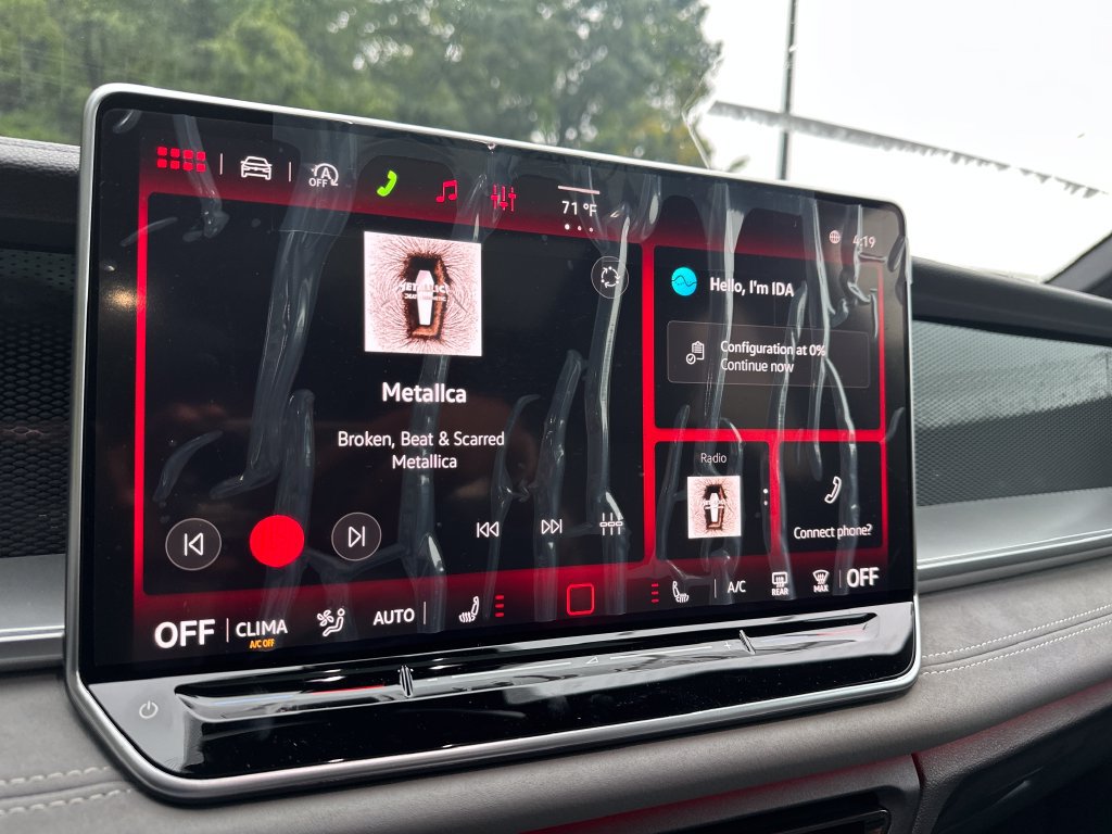 New 2026 Volkswagen Tiguan SE R-Line AWD/4WD image 14