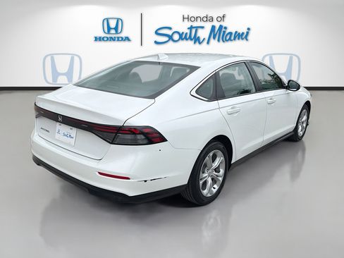 Certified 2024 Honda Accord LX image 7
