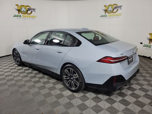 Certified 2026 BMW 540i xDrive w/ M Sport Package AWD/4WD image 5