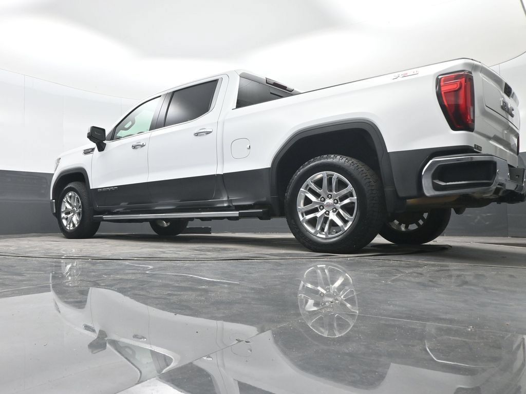 Used 2021 GMC Sierra 1500 SLT w/ SLT Premium Plus Package AWD/4WD image 28