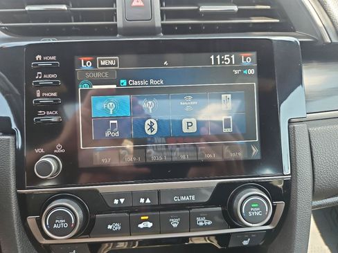 Used 2020 Honda Civic EX image 31
