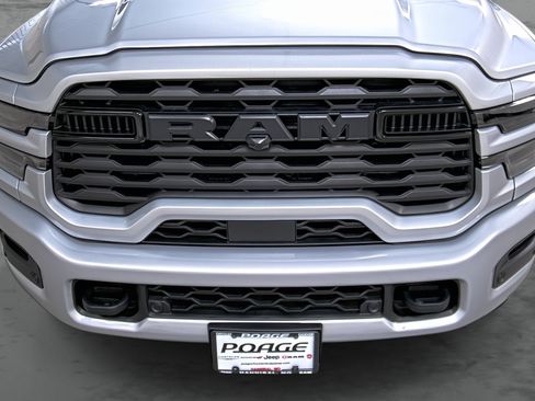 Used 2026 RAM 2500 Big Horn AWD/4WD image 16