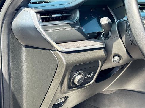 Used 2022 Jeep Grand Cherokee L Overland image 10