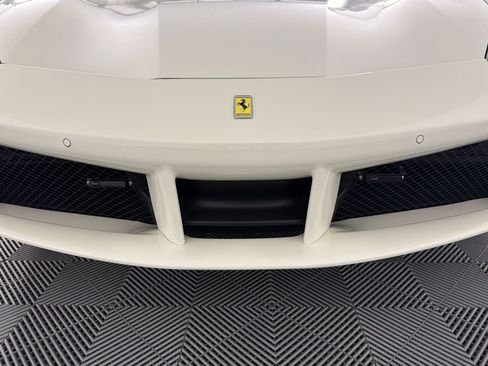 Used 2017 Ferrari 488 Spider RWD image 37