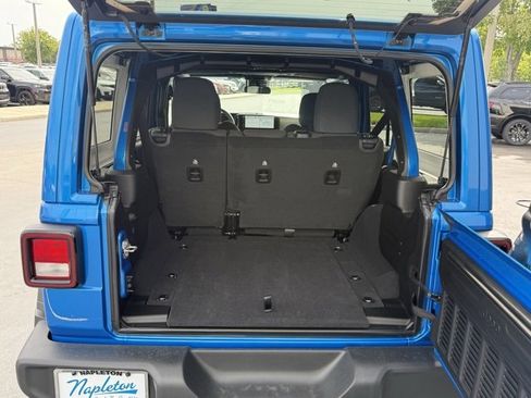 New 2025 Jeep Wrangler Sport S image 9